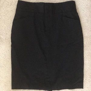Black stretchy pencil skirt